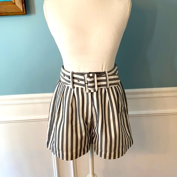 NSR Pants - NSR Belted High-waist Stripe Shorts
